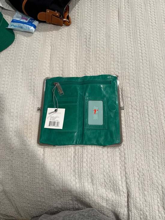 HOBO Lauren Green Leather Double Frame Clutch Wallet - Picture 3 of 9